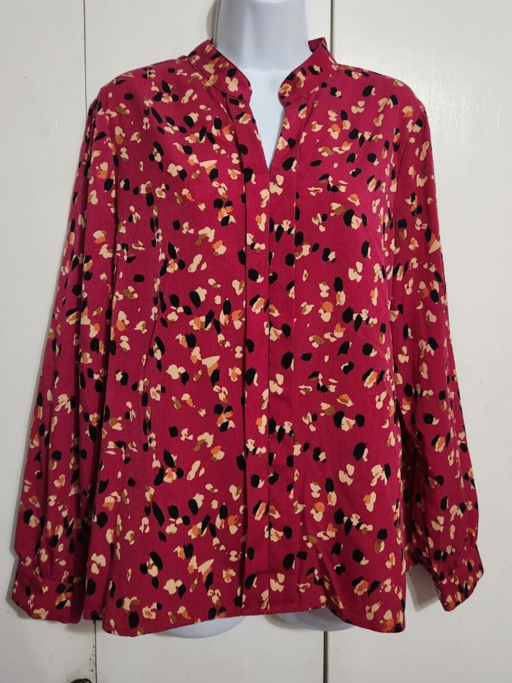 SHEIN Womens Large Magenta Pink Leopard Printed Notch V-Neck Long Sleeve Blouse